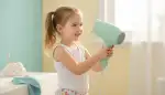 Kinder-Föhn: Sanftes Styling für kleine Köpfe